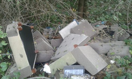 "Aumentano gli abbandoni di rifiuti: le amministrazioni investano su controllo e nuove tecnologie" "Aumentano gli abbandoni di rifiuti: le amministrazioni investano su controllo e nuove tecnologie"