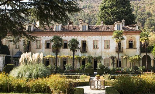 Vino e musica in giardino a Casa Lajolo Vino e musica in giardino a Casa Lajolo