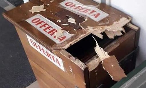 Provano a rubare le offerte dalla cassette della parrocchia di corso Roma Provano a rubare le offerte dalla cassette della parrocchia di corso Roma