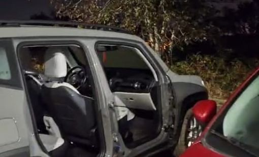 Auto rubate e spolpate nel Villaretto: "E' un quartiere invivibile" Auto rubate e spolpate nel Villaretto: "E' un quartiere invivibile"