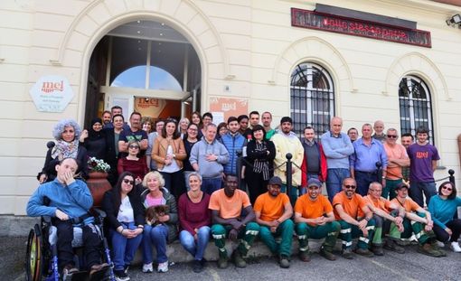 cooperativa dalla stessa parte