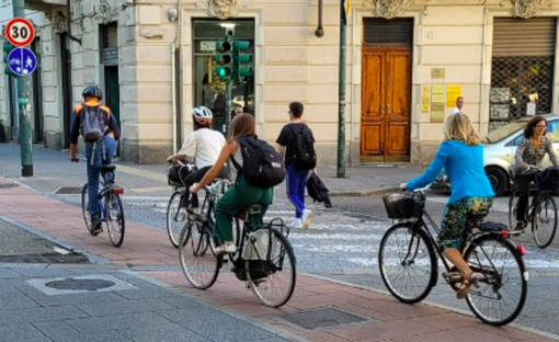 Da Torino a Matera in bicicletta per i diritti delle lavoratrici e i lavoratori del Turismo Da Torino a Matera in bicicletta per i diritti delle lavoratrici e i lavoratori del Turismo