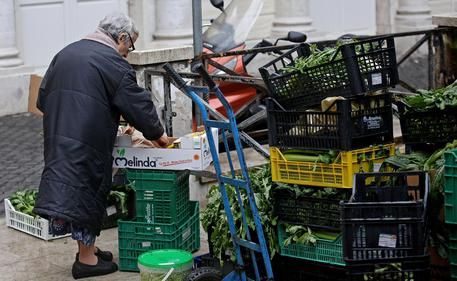 La Caritas lancia l'allarme: sono 100mila i torinesi poveri