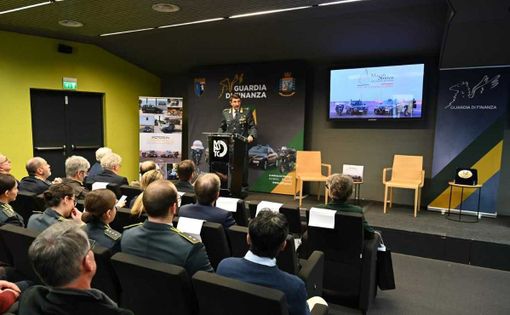 Inaugurata al Mauto la mostra di veicoli d'epoca della Guardia di Finanza