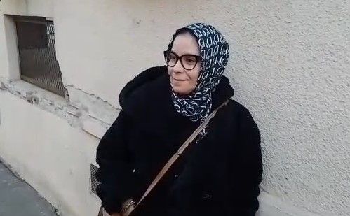 signora mina, residente via scarsellini signora mina, residente via scarsellini