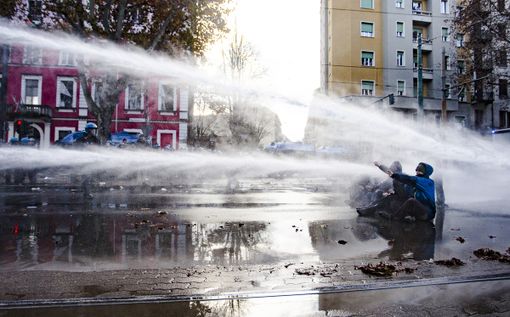 Manifestazione nazionale per Aska, contro-manifestazione dei Radicali: "Violenza genera violenza"