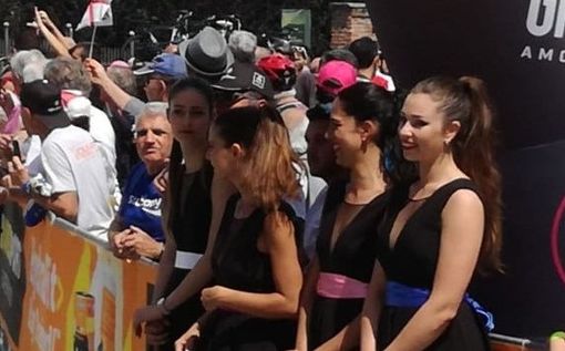 Giro d'Italia, tutte le immagini di una Venaria in maglia rosa (FOTO) Giro d'Italia, tutte le immagini di una Venaria in maglia rosa (FOTO)