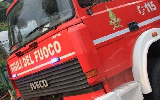 Furgone in fiamme: chiusa la tangenziale nel tratto di Rivoli