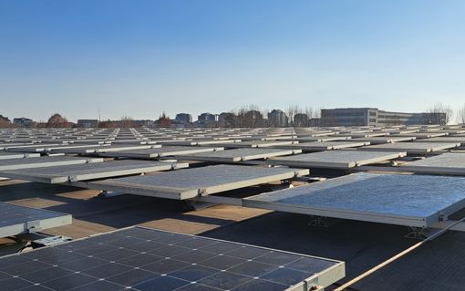 Al Palatazzoli entrato in funzione il più grande impianto fotovoltaico della Città Al Palatazzoli entrato in funzione il più grande impianto fotovoltaico della Città