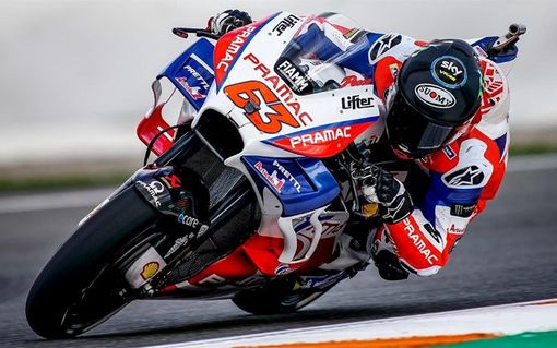 Chivasso è in festa: “Pecco” Bagnaia è campione del mondo di Moto 2 Chivasso è in festa: “Pecco” Bagnaia è campione del mondo di Moto 2