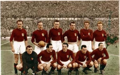 Dal Grande Torino a Maradona, appuntamento da non mancare alla prossima asta Bolaffi Dal Grande Torino a Maradona, appuntamento da non mancare alla prossima asta Bolaffi