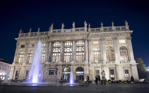 Nasce "Tutto in una Notte" visite serali esclusive per i turisti a Palazzo Reale e Palazzo Madama