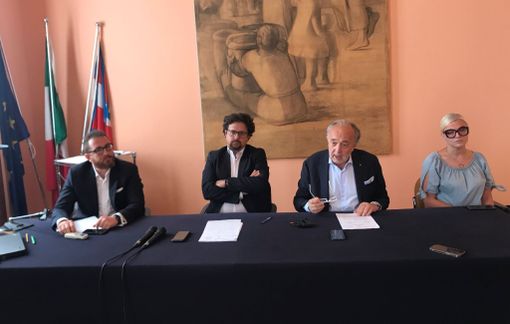 Ragazzo di 15 anni ucciso a coltellate, sentenza storica a Torino: i genitori otterranno risarcimento “equo” Ragazzo di 15 anni ucciso a coltellate, sentenza storica a Torino: i genitori otterranno risarcimento “equo”
