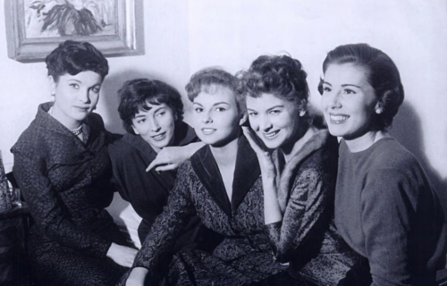 Al Cinema, la proiezione speciale de "Le amiche" a 70 anni dall'uscita in sala Al Cinema, la proiezione speciale de "Le amiche" a 70 anni dall'uscita in sala