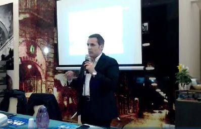 Armando Siri a Chivasso ha parlato di flat tax