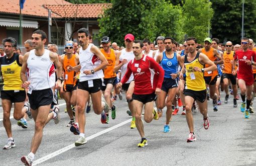 Parte domenica 14 da San Mauro Torinese la corsa contro il tumore dei bambini Parte domenica 14 da San Mauro Torinese la corsa contro il tumore dei bambini