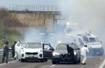 Brindisi, per l'assalto al portavalori caccia ad altri sei banditi in fuga Brindisi, per l'assalto al portavalori caccia ad altri sei banditi in fuga