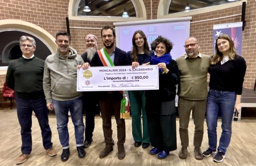 Il cuore dei fotografi di Moncalieri batte forte per lo Sportello Donna Il cuore dei fotografi di Moncalieri batte forte per lo Sportello Donna