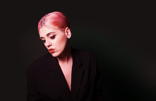 Giulia Muscatelli e i "Classici Ribelli" al Circolo dei lettori: "I libri piacciono ai giovani quando sono crudi e reali" Giulia Muscatelli e i "Classici Ribelli" al Circolo dei lettori: "I libri piacciono ai giovani quando sono crudi e reali"