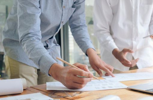 Altro che buon vicinato: a Torino le relazioni con i condomini sono fra le meno frequenti d'Italia, ma tra le più bellicose Altro che buon vicinato: a Torino le relazioni con i condomini sono fra le meno frequenti d'Italia, ma tra le più bellicose