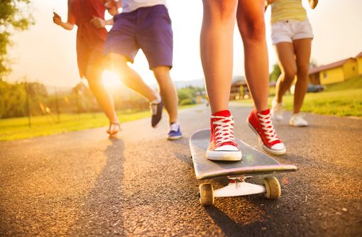 Sam non va in vacanza: dai 6 ai 14 anni un amico per recuperare la scuola perduta