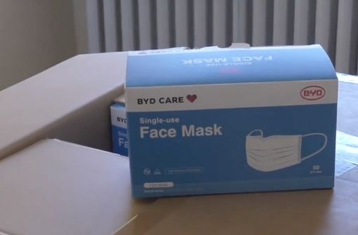 Scuola, consiglieri torinesi del M5S scrivono a Conte: “La mascherina monouso un danno per l'ambiente&quot;