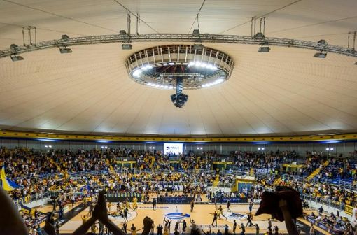 tifosi reale mutua basket torino