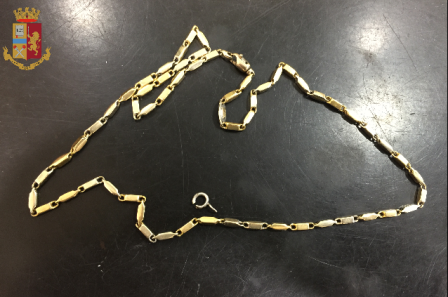 Commercianti di preziosi detengono 4 kg di gioielli non registrati Commercianti di preziosi detengono 4 kg di gioielli non registrati