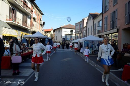 mercatino delle pulci