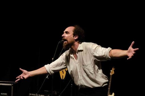 La Divina Commedia pop-rock raccontata e suonata alla Casa del Quartiere La Divina Commedia pop-rock raccontata e suonata alla Casa del Quartiere