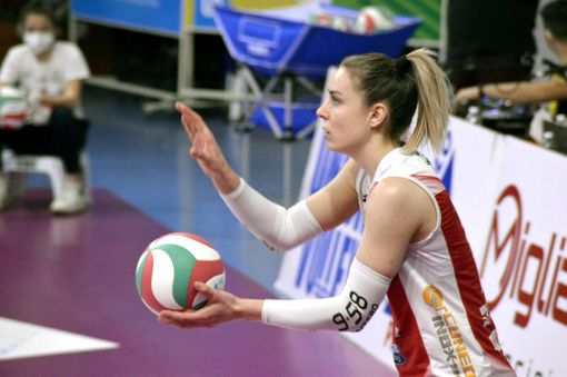 Anna Gray al servizio