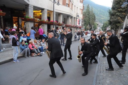 Ferragosto a Bardonecchia: musica e divertimento in via Medail