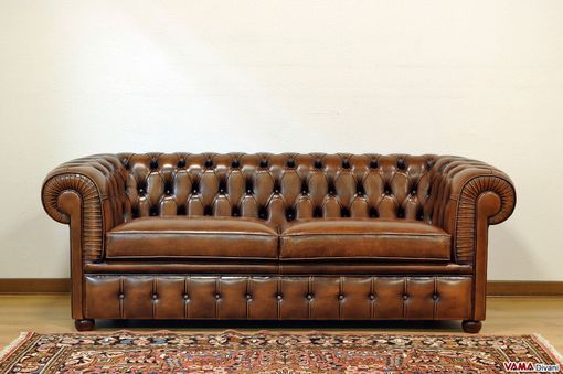 Divani Chesterfield: ecco cosa li rende così unici Divani Chesterfield: ecco cosa li rende così unici