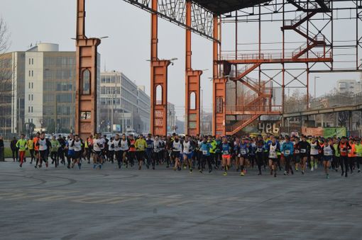 Due giorni di corsa che fa bene a Parco Dora: La Nove di Natale aiuta Ugi