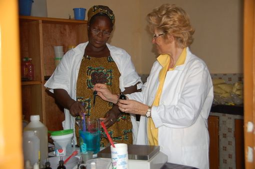 Quaranta candeline per la Dottoressa Reynaldi: l'11 dicembre 1979 si alzava per la prima volta la serranda dell'azienda di Pianezza