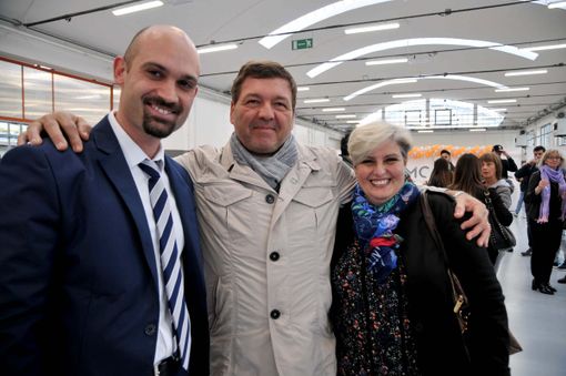 Inaugurata la nuova sede di DMC Automation srl: “Questo è un nuovo inizio, la nostra azienda guarda al futuro” Inaugurata la nuova sede di DMC Automation srl: “Questo è un nuovo inizio, la nostra azienda guarda al futuro”