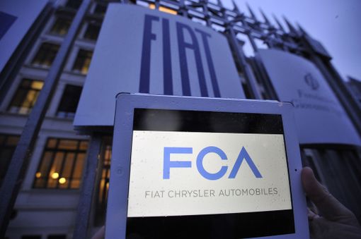 Il mercato dell'auto arriva in frenata e il Coronavirus rischia di spegnere i motori, ma le vendite Fiat e Lancia sono cresciute