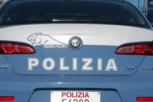 Tenta di estorcere mille euro ad un 30enne, arrestato