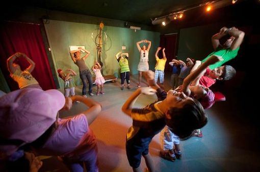 “Per crescere un bambino ci vuole un intero villaggio”