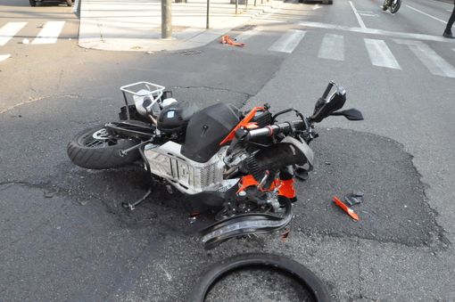 L'Esercito piange Massimiliano Taddeo, vittima dell'incidente in corso Ferrucci: lavorava all'Unità di Crisi. Cirio: "Grande dolore"