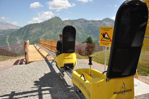 Riapre Monty Express, la slitta più adrenalinica di Francia: al Monginevro il divertimento tra la natura Riapre Monty Express, la slitta più adrenalinica di Francia: al Monginevro il divertimento tra la natura