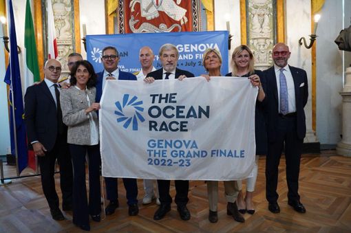 Persone all'inaugurazione di Ocean Live Park