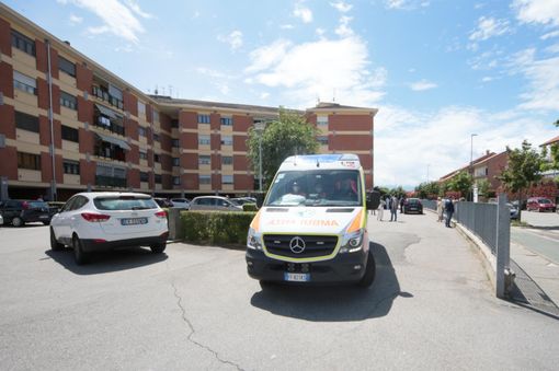 Tragedia a Volvera: spara e uccide l'ex moglie, ferita anche la figlia di 29 anni Tragedia a Volvera: spara e uccide l'ex moglie, ferita anche la figlia di 29 anni