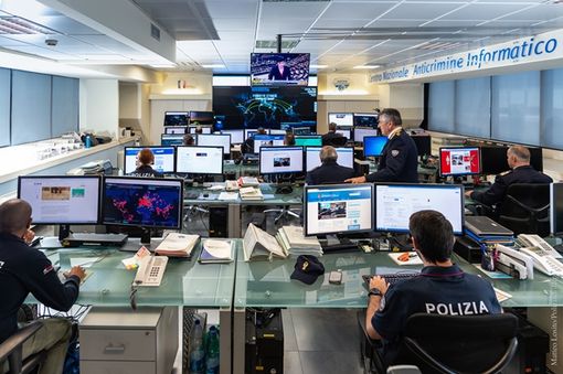 Contrasto al cybercrimine finanziario e alle frodi online Contrasto al cybercrimine finanziario e alle frodi online