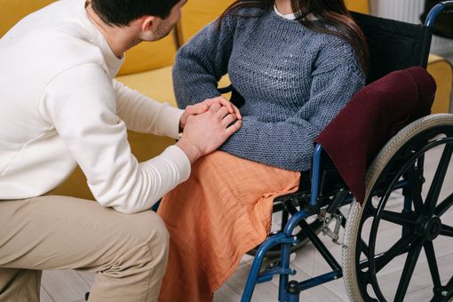 Cosa bisogna avere per assistere un disabile