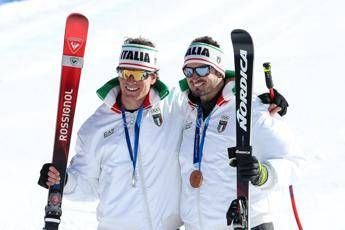 Milano Cortina, le gare di oggi: dallo sci con Franzoni e Paris all'hockey, orari e dove vedere gli azzurri Milano Cortina, le gare di oggi: dallo sci con Franzoni e Paris all'hockey, orari e dove vedere gli azzurri