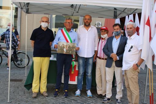 "La Vaccinazione" di Demetrio Cosola