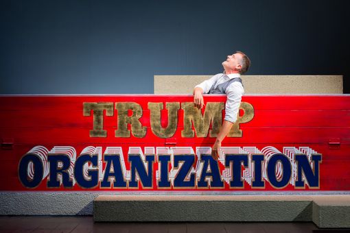 "Donald": Stefano Massini racconta Trump. Al teatro Carignano