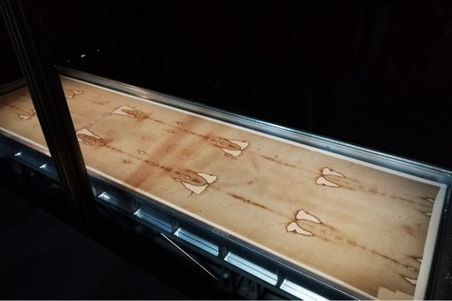 Rilevate tracce di monete bizantine sulla Sindone