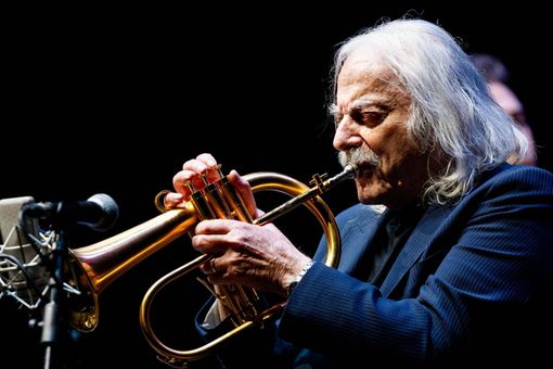 Torino Jazz Festival 2025 celebra il 25 aprile. Annullta la marching band per lutto nazionale Torino Jazz Festival 2025 celebra il 25 aprile. Annullta la marching band per lutto nazionale